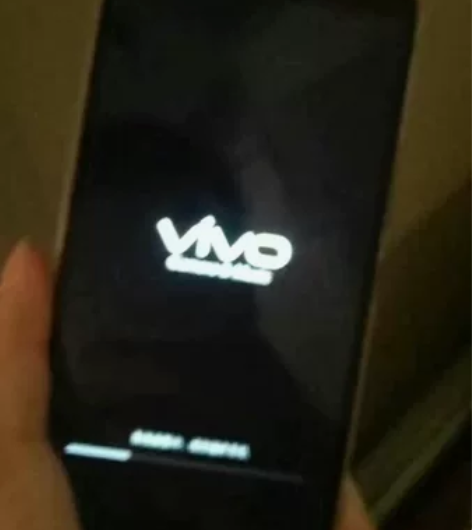 二手手机vivoX9正品64g内存，全面屏...