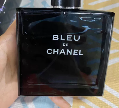 香奈儿蔚蓝香水100ml.全新未使用，折扣...