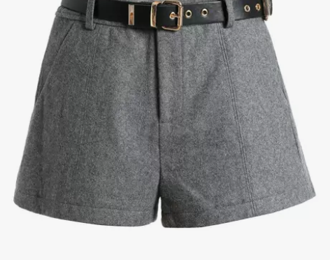 Five Plus女短裤 M码 二尺的腰围...