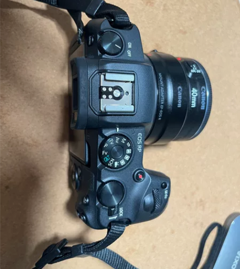 佳能eos rp 成色很新 个人自用保养得...