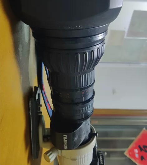 富土长焦变焦镜头，焦段7.8到374，可以...