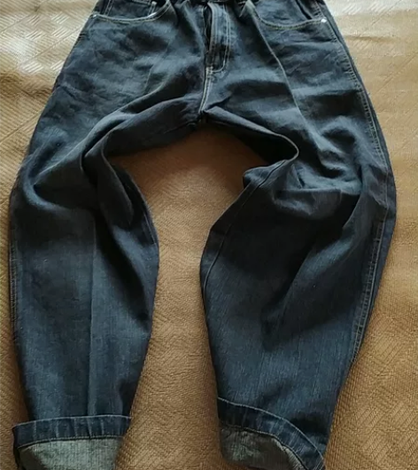 牛仔裤精品，特价包邮出，售出商品不退不换，...