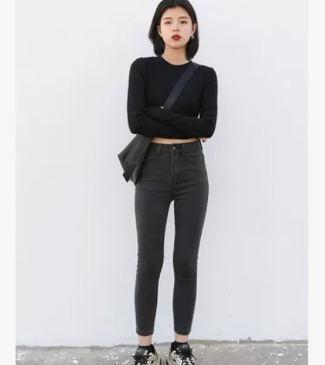 ?CHICVEN全新未穿复古高腰小脚牛仔裤...