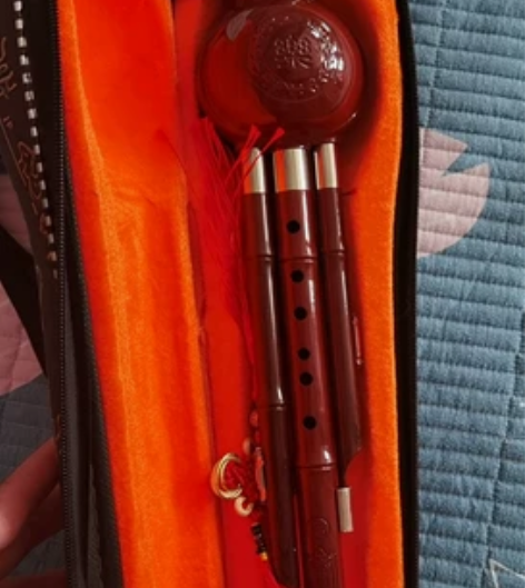 葫芦丝 带袋子发货葫芦丝 几乎全新 买回来...