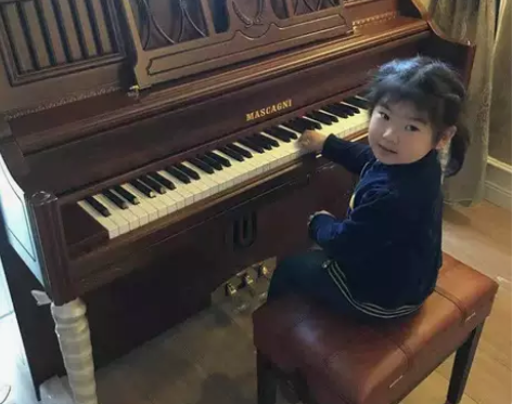 {首页限时优惠}立式钢琴家用 专业 考级真...