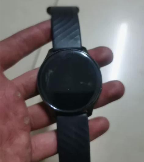 出一加watch 自己用的 换手表了基...