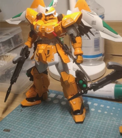 万代mg金恩量产成品捡漏，胸腰裙甲手肘添加...