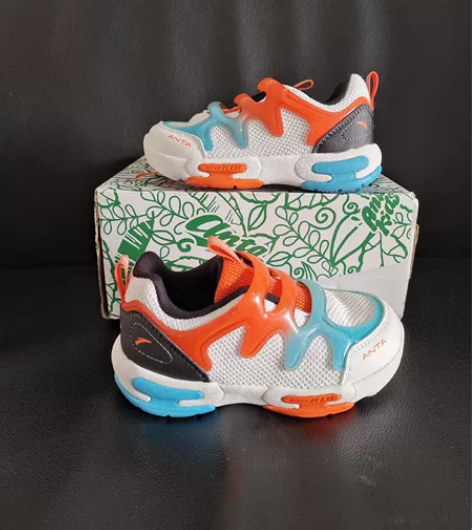 安踏双层织面运动鞋 安踏小童运动鞋，25码...