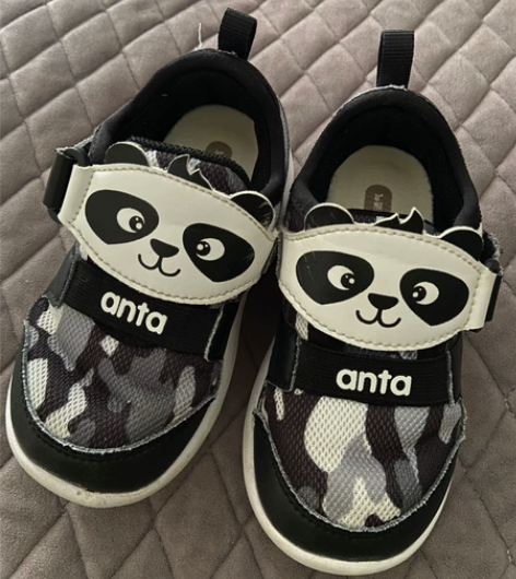 安踏童鞋24码  穿了一季，新旧看图，春秋...