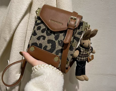 优尚 手机包 感兴趣的话点“我想要”和我私...