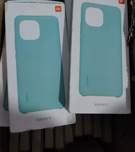 小米11原装手机壳玻璃版，小米11亲肤软胶...