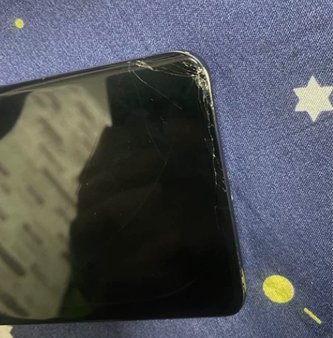 小米11ultra 屏幕碎了 京东买的不到...