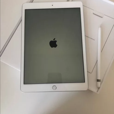 iPad 9.7英寸 【追风党想便宜卖了换...