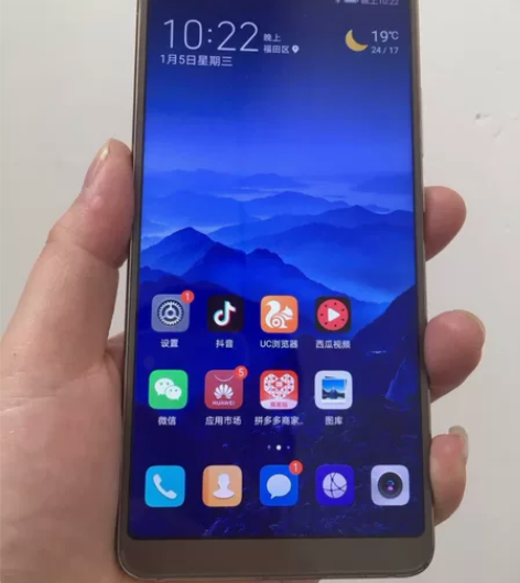 华为Mate10pro。6十128G全网通...
