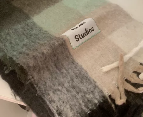 围脖基本全新 25一条包邮