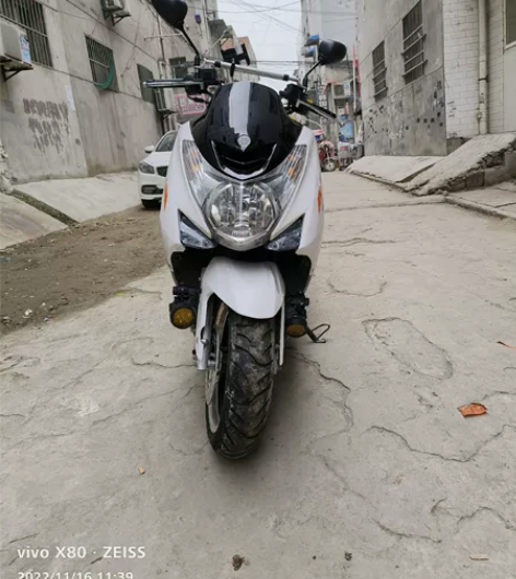 立雅150大踏板出售，图片就是实车，安全行...