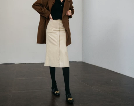 人气大项值得配它高质摩登灯芯绒ALINE铅...