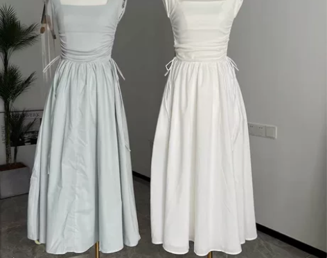 林十一2022夏季新款极简风高腰显瘦镂空方...