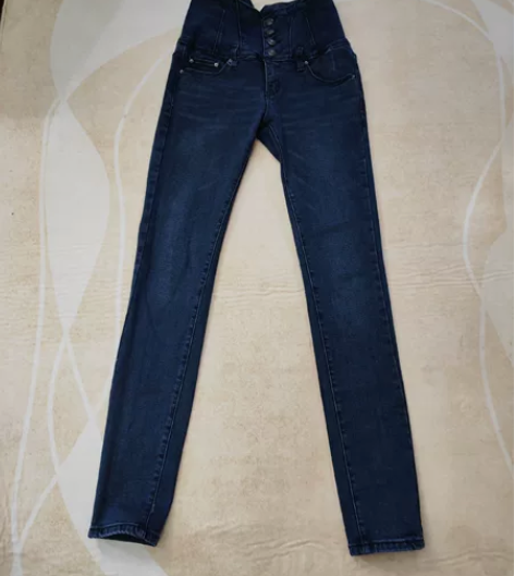 全新高腰高弹舒适长腿牛仔裤 27 感兴趣的...