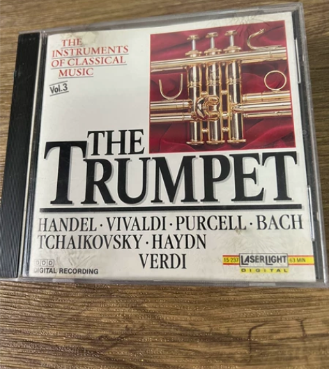 《古典音乐》 港版唱片公司  CD碟片95...