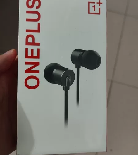 一加银耳2t耳机 感兴趣的话点“我想要”和...