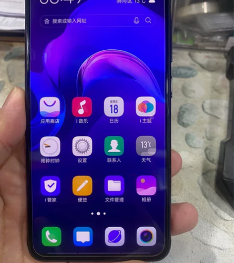 vivo x21s全网通6+128Ｇ  刷...