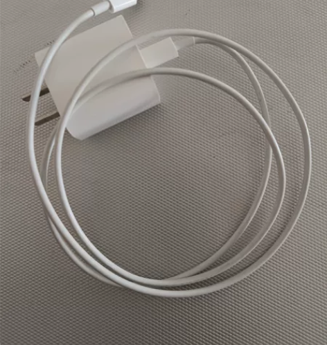 出原装iPhone快充线/数据线，type...
