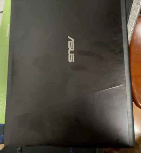 佛系出售，17年入手，当时8399，有发票...