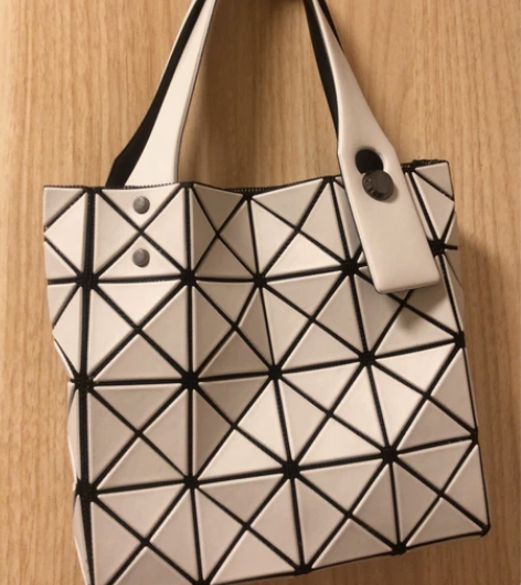 三宅一生四格小方盒2022mini小盒子手...