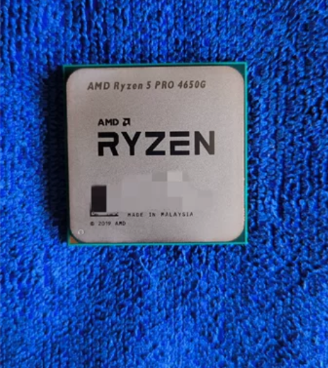 出一套CPU主板套装。CPU：9.9成新A...