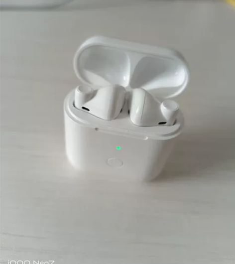 qcy t8 左耳电池不好了，且有裂痕右耳...