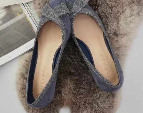 低跟单鞋女2019春款韩版3cm小跟女鞋百...