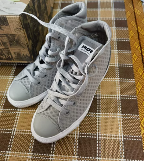 品牌女士内增高鞋35尺码便宜出 感兴趣的话...