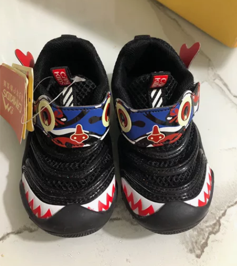 儿童骆驼，母婴店购入，全新 感兴趣的话点“...