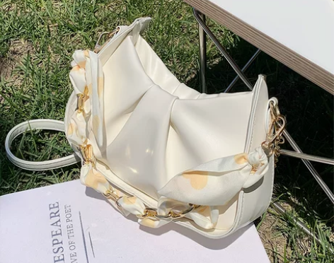 法式小众包包女夏季百搭褶皱云朵腋下包202...