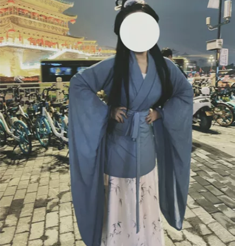 出一套自己搭配的嫋嫋汉服不拆卖 衣服本体：...