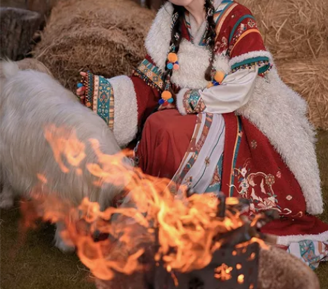 七月夕汉服 玄女 交领上袄改良绣花短背子印...