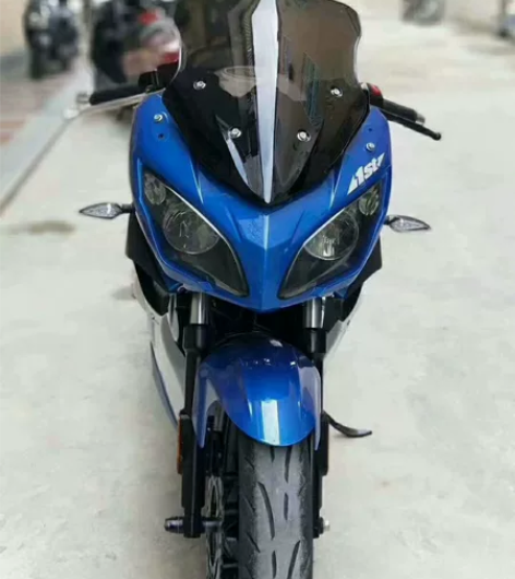 极品地平线,成色95新,喜欢的老铁来秒,别...