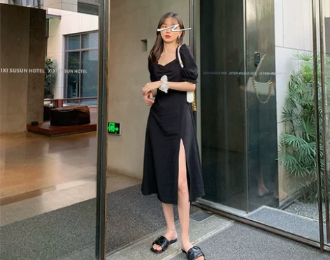 2020夏新款黑色连衣裙女收腰显瘦气质方领...