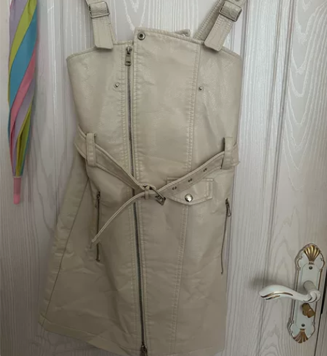 pu软皮背带裙 质量超级舒服 超级软 不...