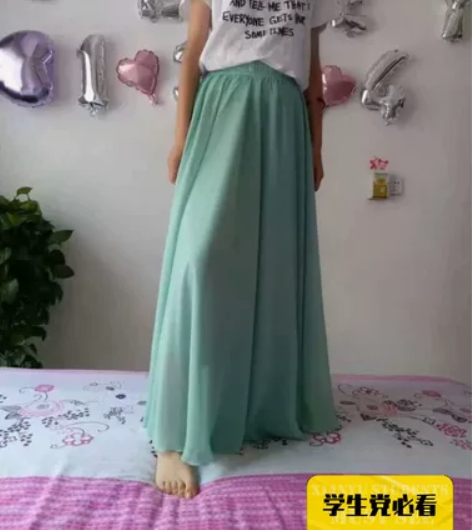 半身长裙浅蓝色三层雪纺大摆裙 感兴趣的话点...