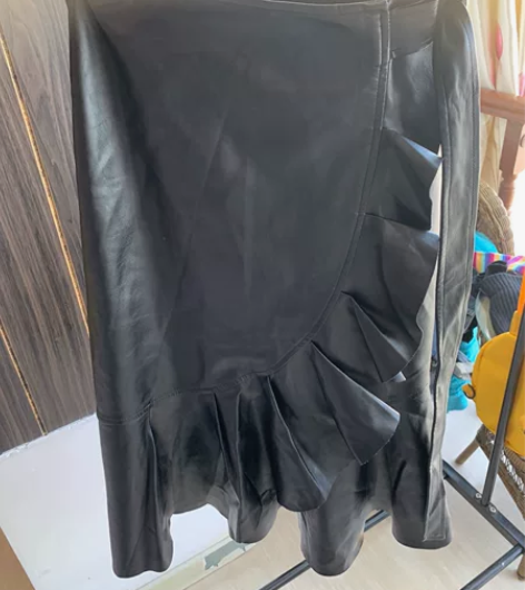 中长款半身裙 鱼尾裙 皮裙 m码 感兴趣的...