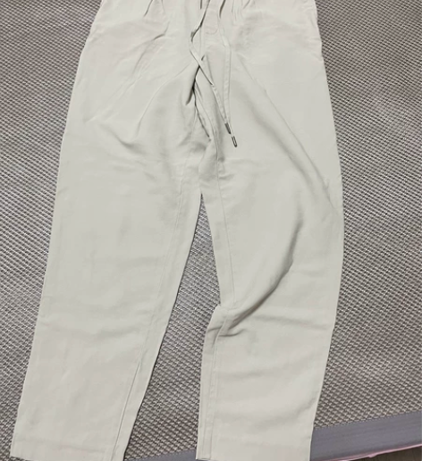 优衣库高腰休闲裤 米色，S码，优衣库线下专...