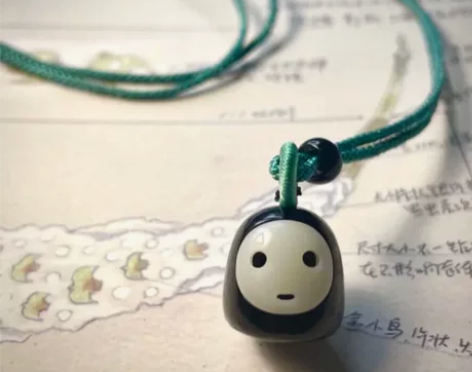 玉雕千与千寻无脸男守护神   材质：玛瑙 ...