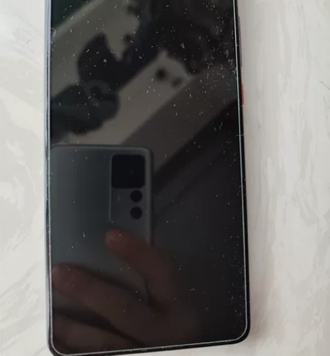 红米k20pro 8+128 成色一般，屏...