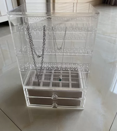 透明三层立体饰品收纳盒 细节处有轻微泛黄点...