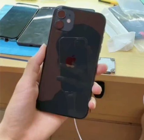 iPhone 11 128G 国行双卡 爱...
