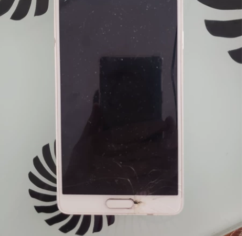 闲置三星note4屏幕右边有细条绿屏，面上...