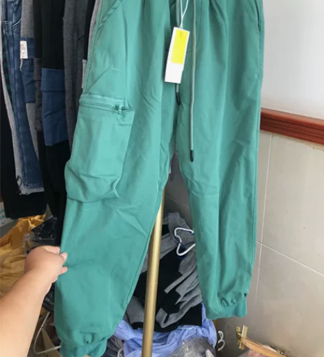 LZ双层加绒工装裤110-120-130偏...