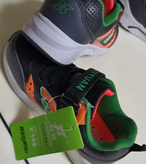 运动鞋,男运动鞋,全新 30码 内长19